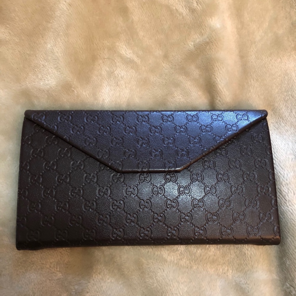 ⭐️Authentic Gucci Sunglass Case